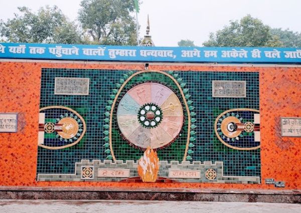 Nigambodh Ghat Cremation Ground Delhi